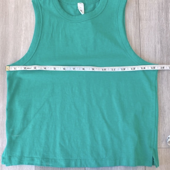 Lululemon Top - Picture 3 of 6
